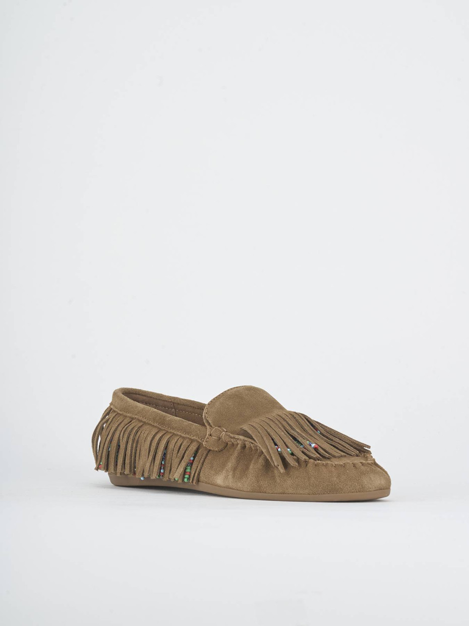 Mocasines tacón 2 cm beis ante
