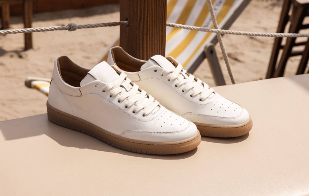 Sneakers beige leather