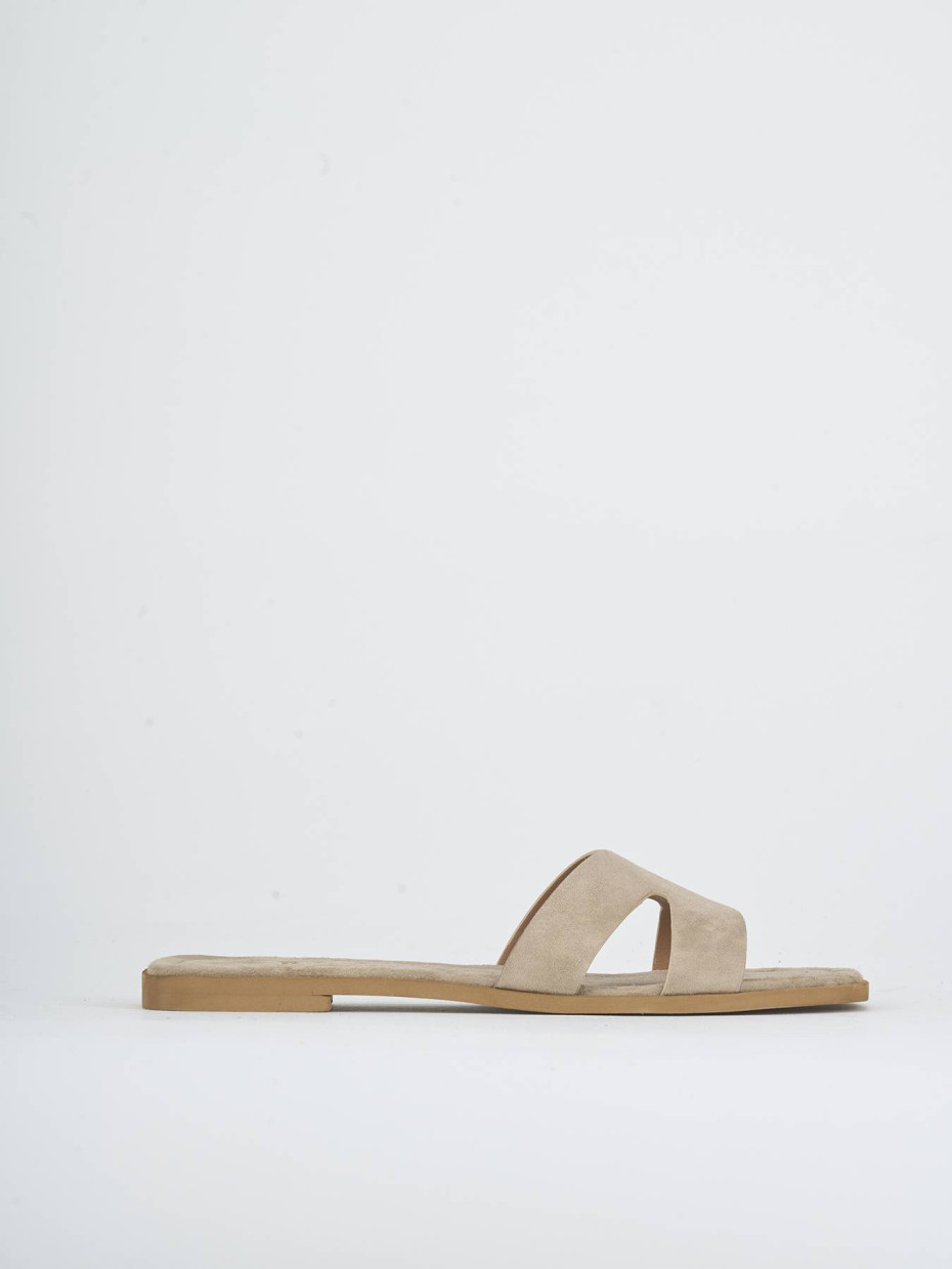 Mules tacón 1 cm beis ante