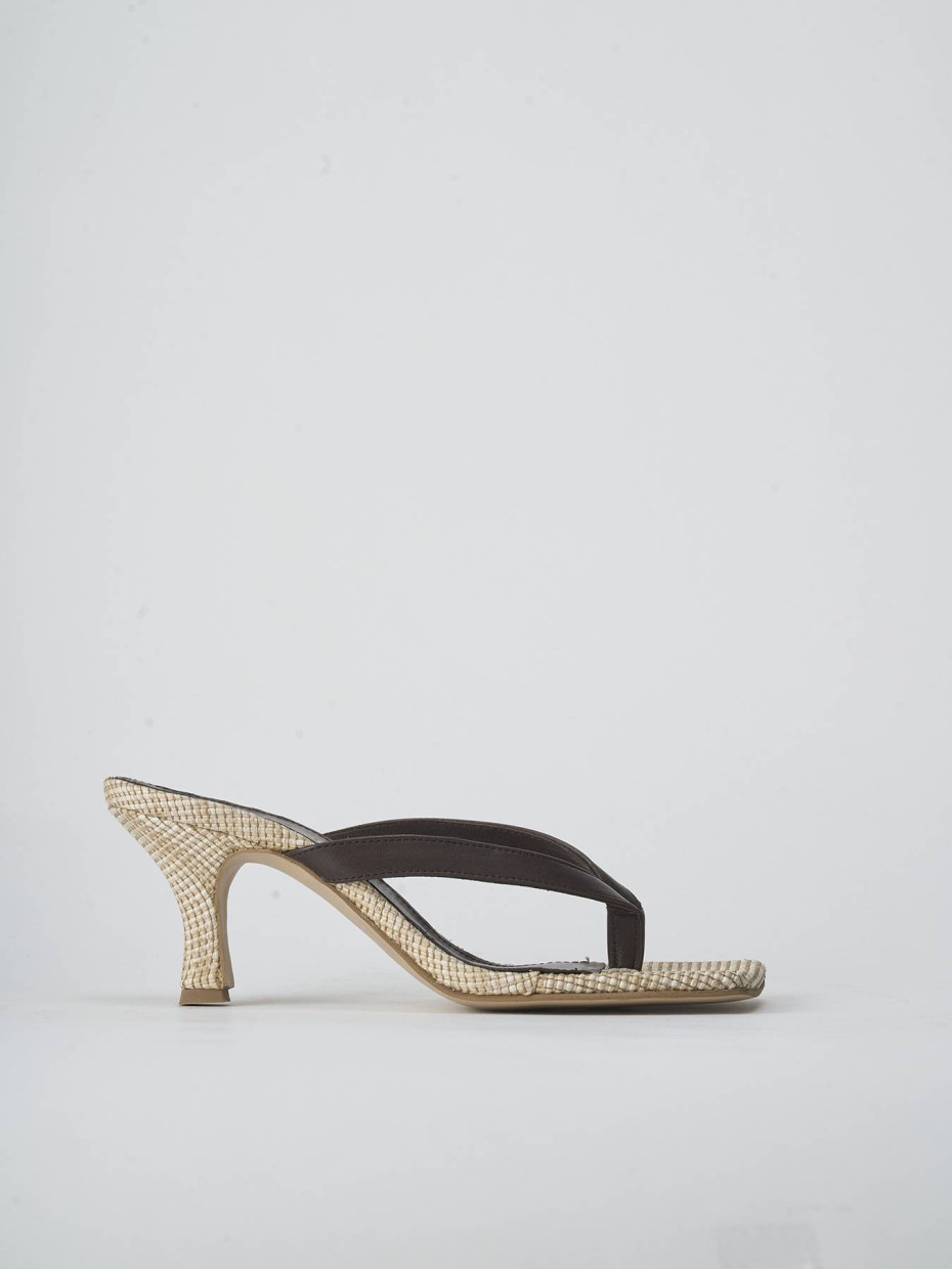 Slippers heel 5 cm dark brown leather