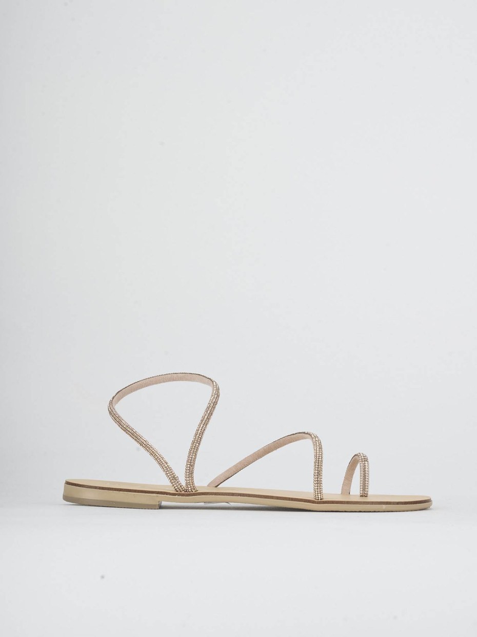 Sandalias de tacón bajo tacón 1 cm beis cuero