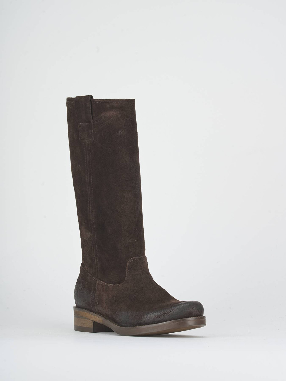 Botas de tacón bajo tacón 3 cm marrón oscuro ante