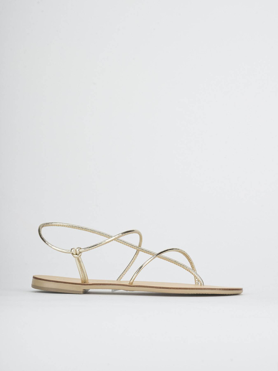 Sandalias de tacón bajo tacón 1 cm oro cuero