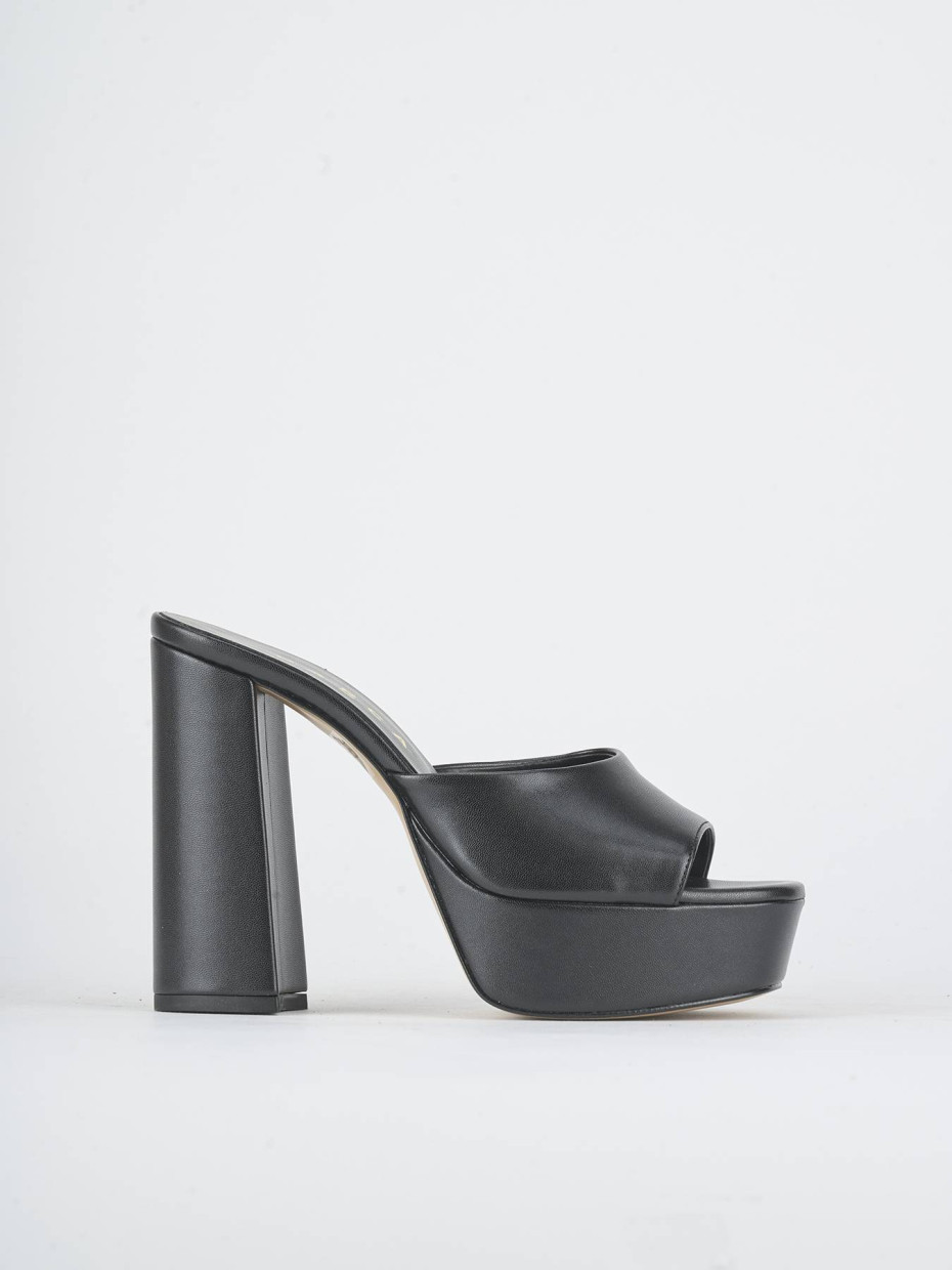 Slippers heel 13 cm black leather