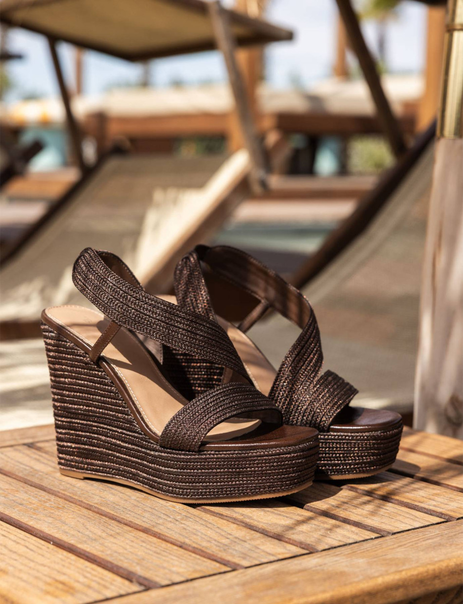 Sandalias de cuña tacón 8 cm marrón oscuro cuero