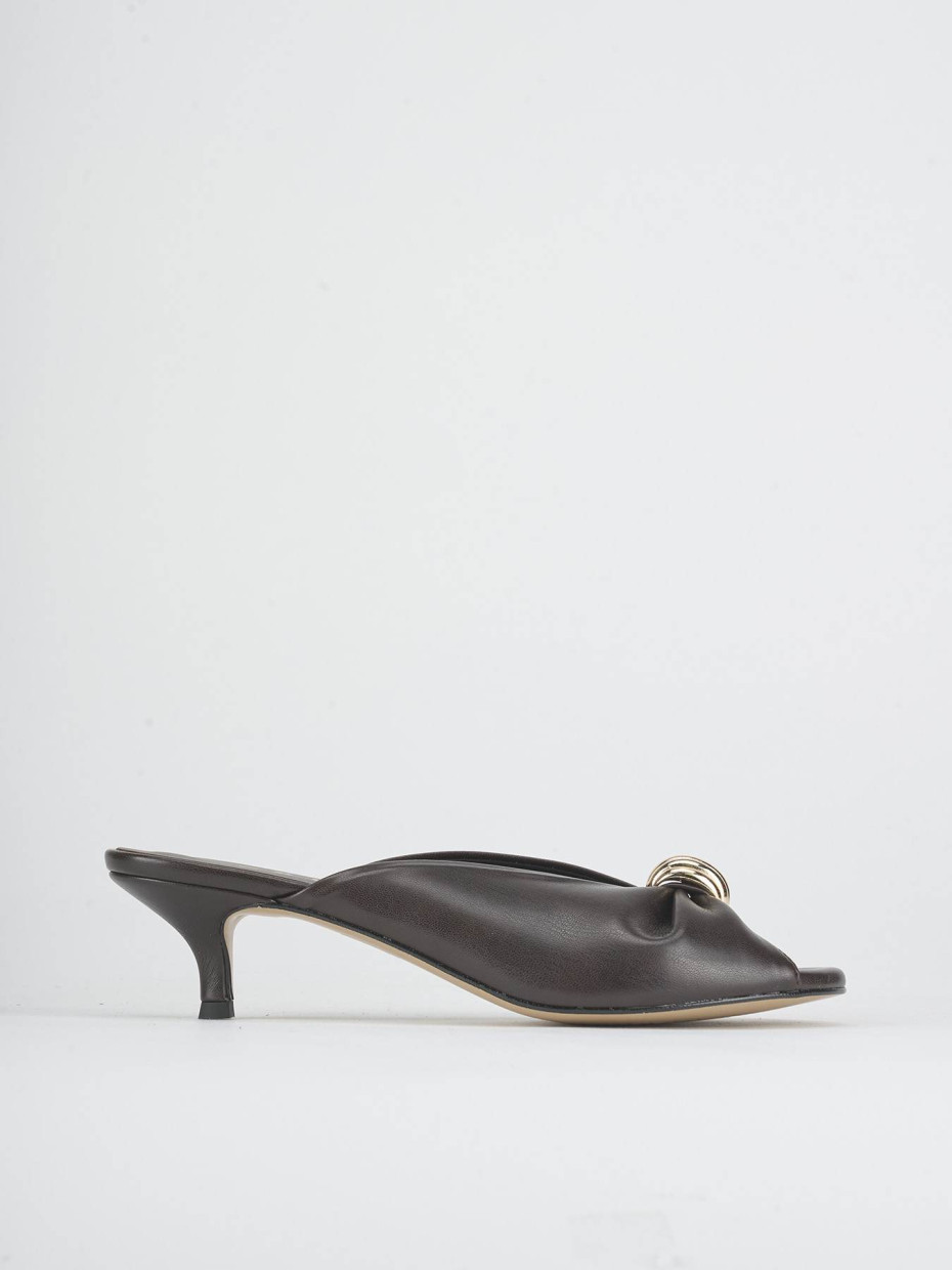 Slippers heel 4 cm dark brown leather