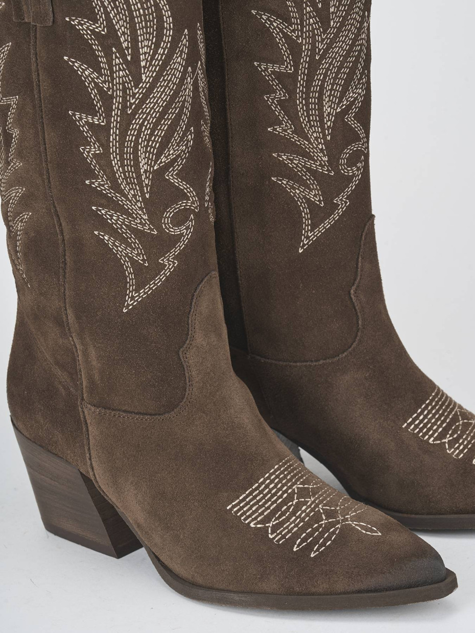 High heel boots heel 5 cm dark brown suede