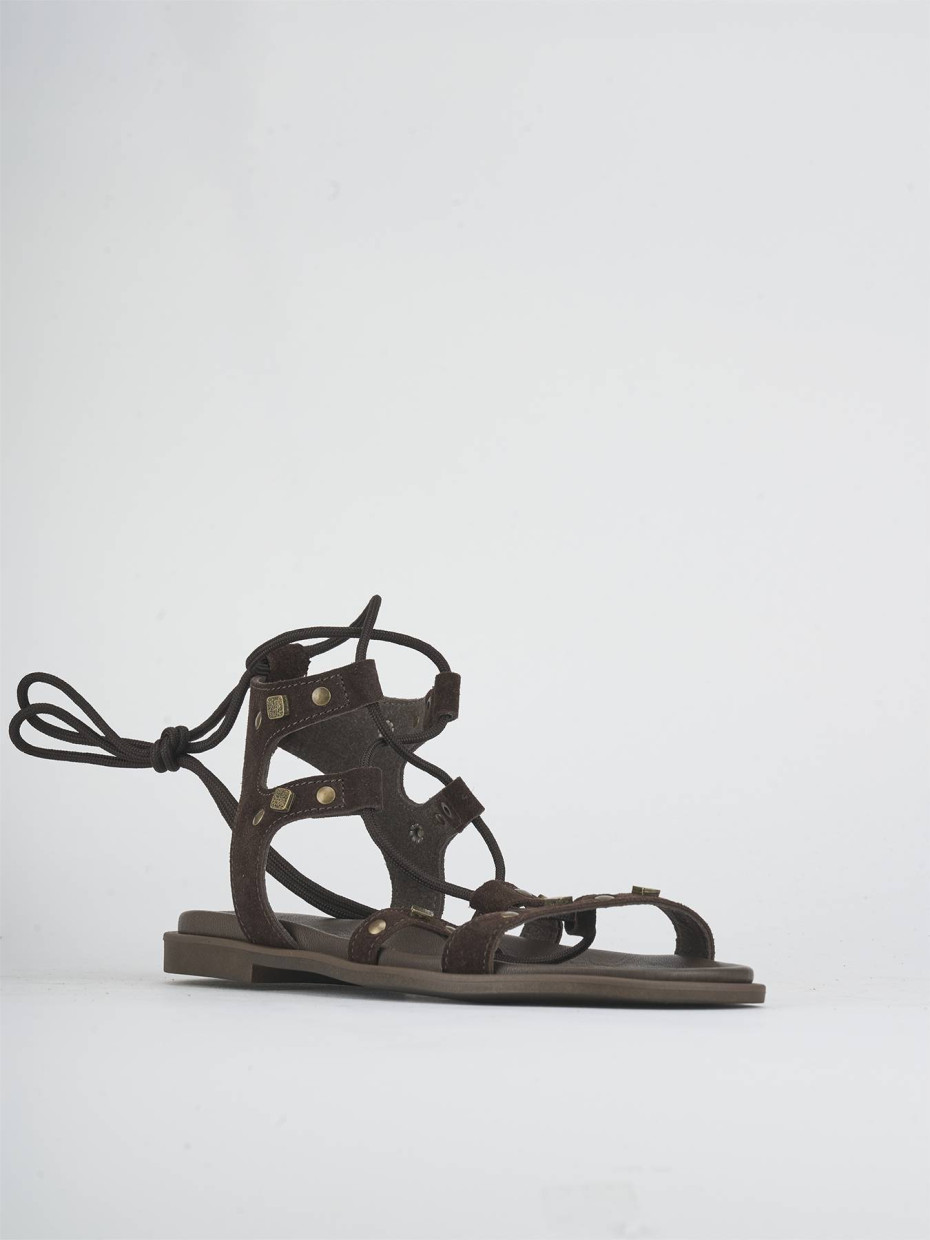 Sandalias de tacón bajo tacón 1 cm marrón oscuro ante