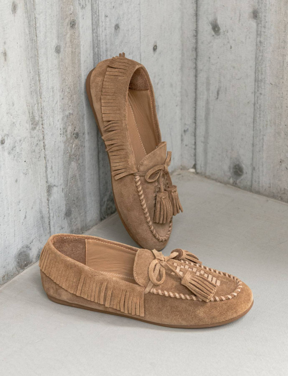 Mocasines tacón 1 cm beis ante