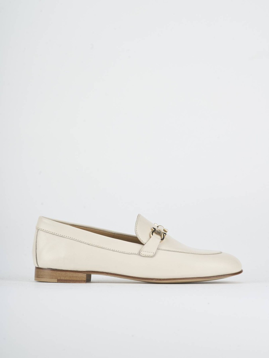 Mocasines tacón 1 cm blanco cuero