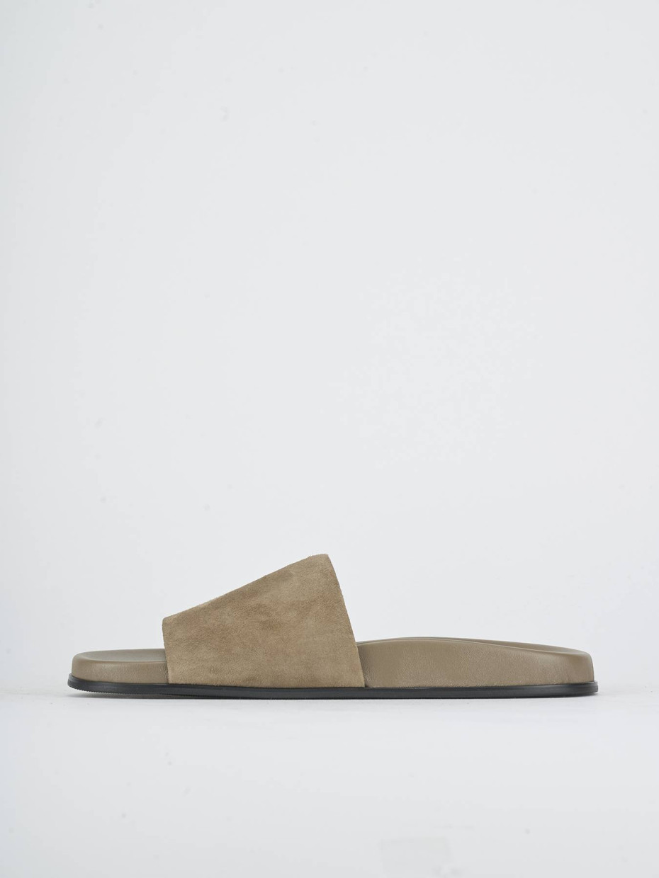 Mules tacón 1 cm beis ante