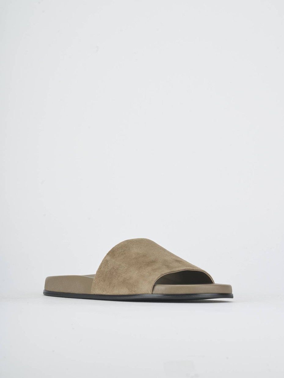 Mules tacón 1 cm beis ante