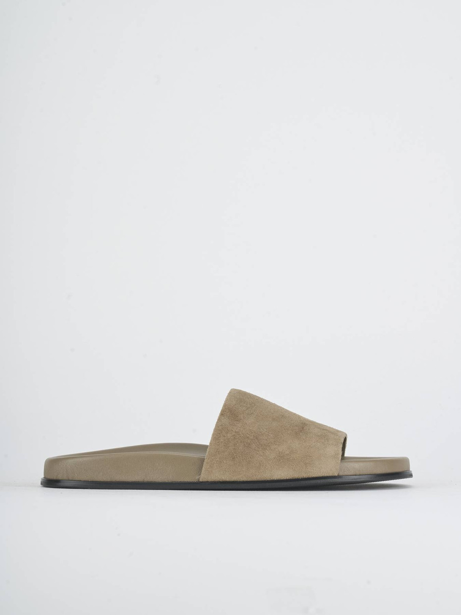 Mules tacón 1 cm beis ante