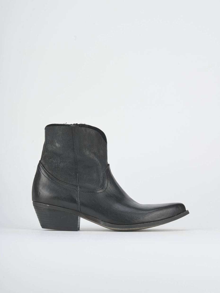 Botines de tacón bajo tacón 4 cm negro cuero