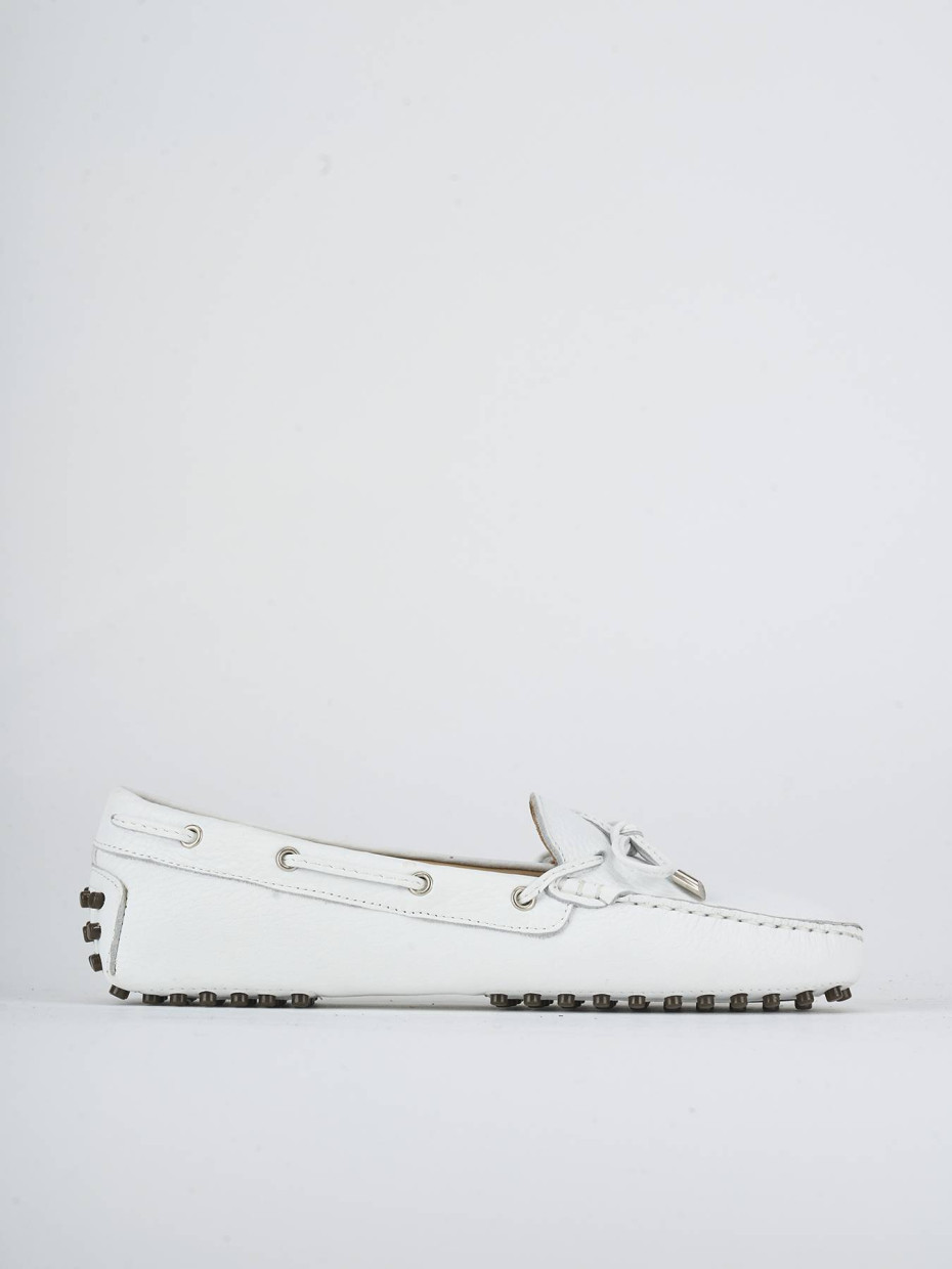 Mocasines tacón 1 cm blanco cuero