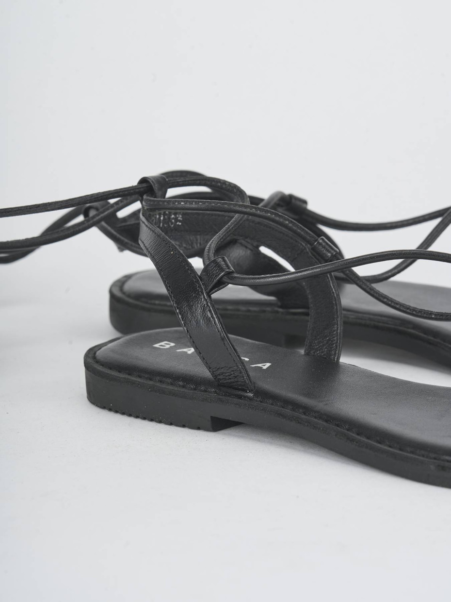 Low heel sandals heel 1 cm black leather