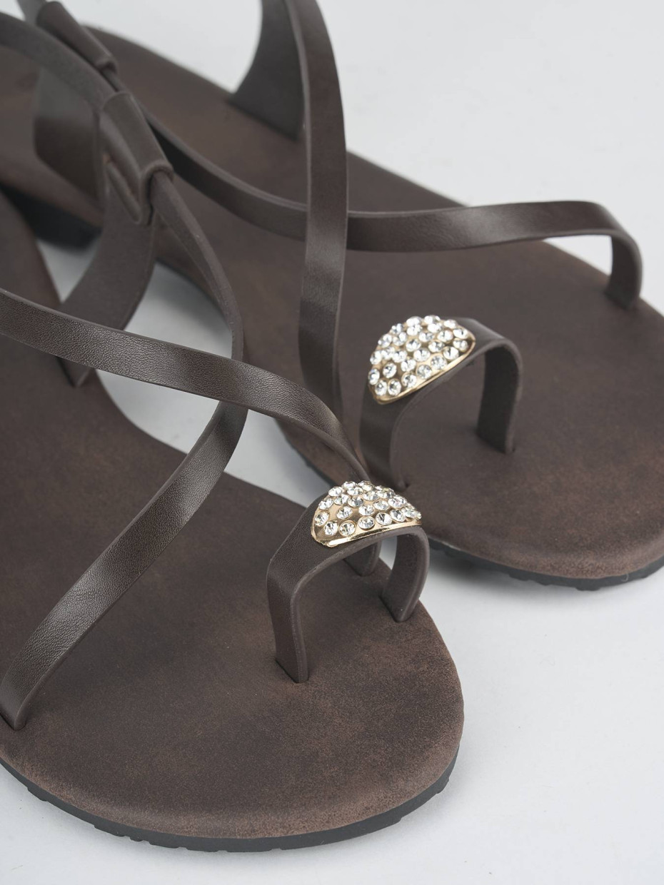 Sandalias de tacón bajo tacón 1 cm marrón oscuro cuero