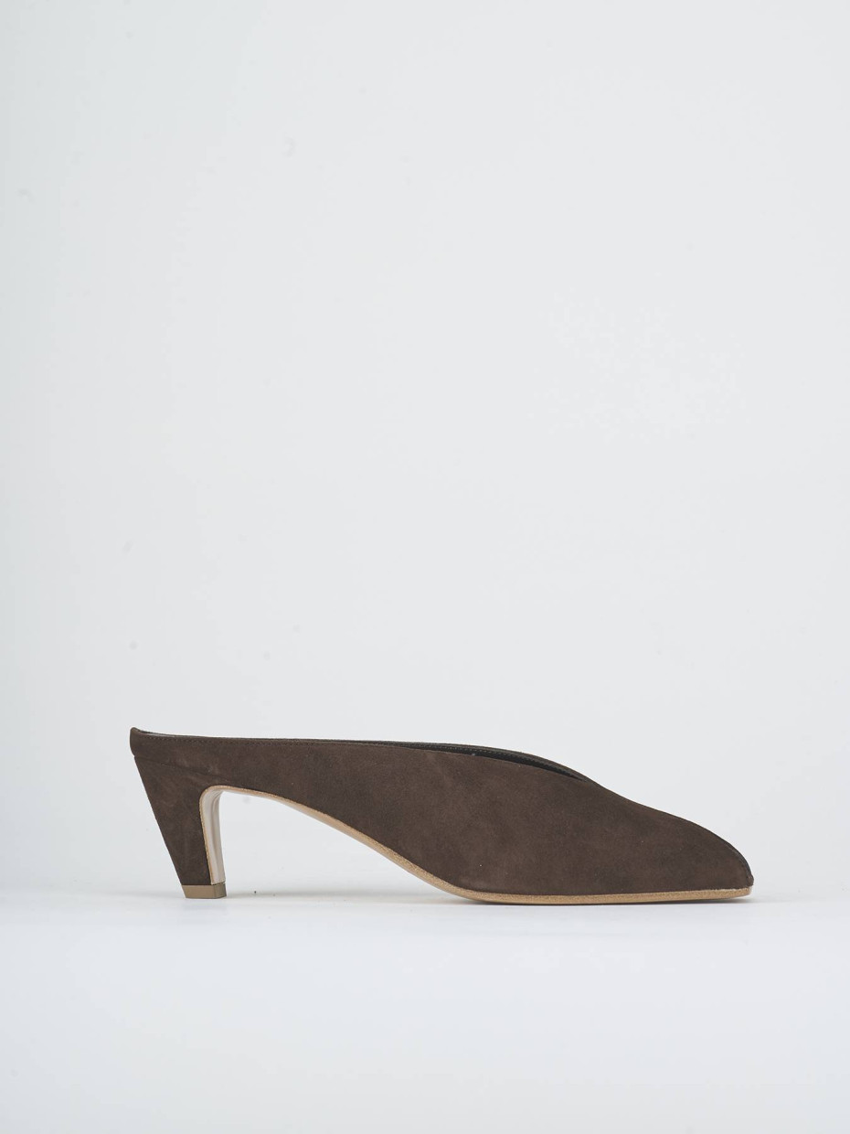 Mules tacón 5 cm marrón oscuro ante