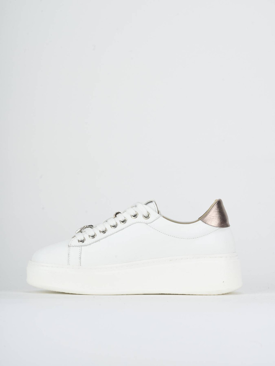 Zapatillas deportivas blanco cuero