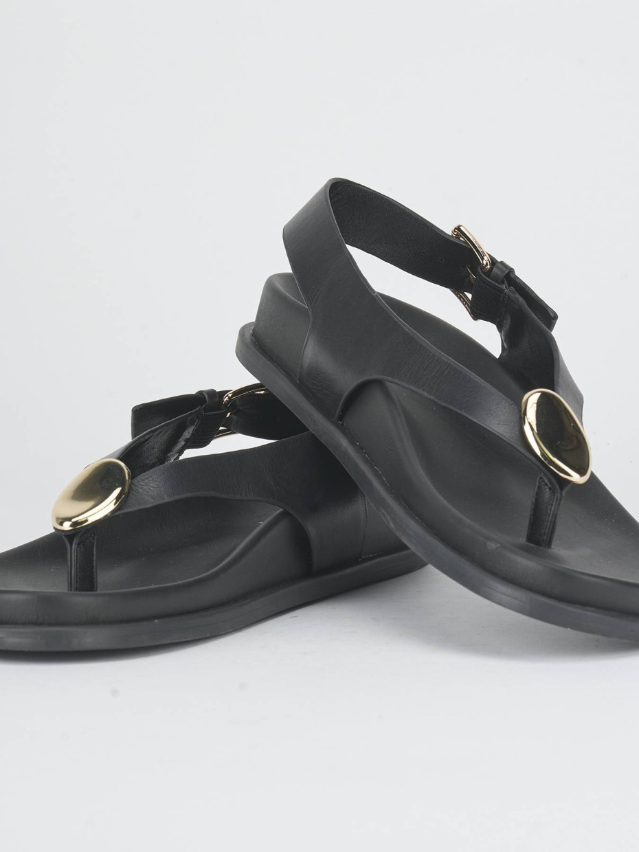 Sandalias de tacón bajo tacón 1 cm negro cuero