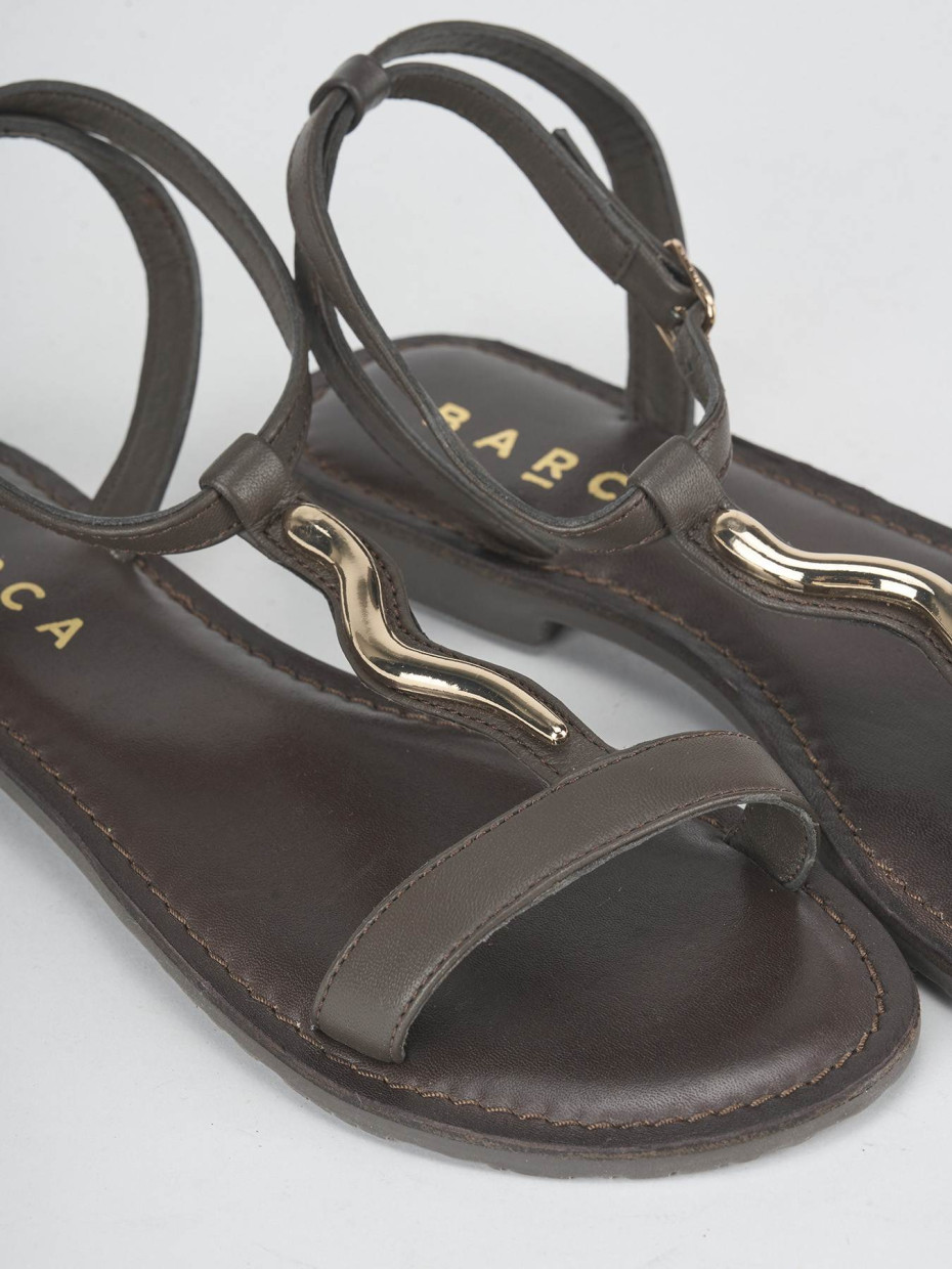 Sandalias de tacón bajo tacón 1 cm marrón oscuro cuero