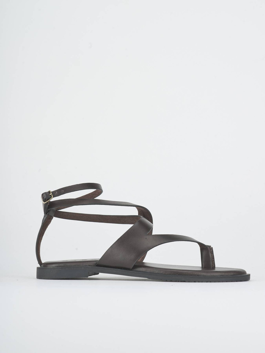 Sandalias de tacón bajo tacón 1 cm marrón oscuro cuero