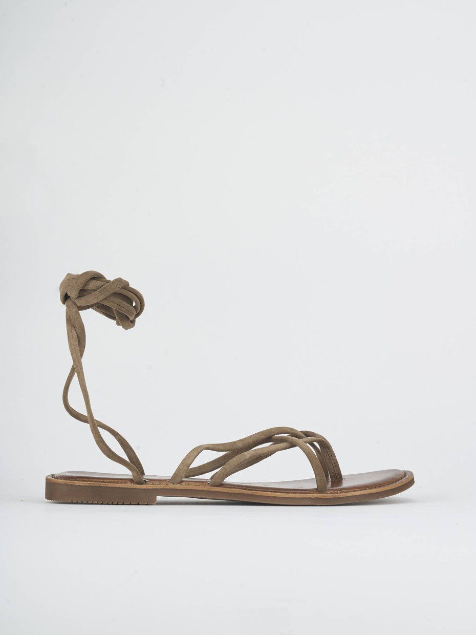 Sandalias de tacón bajo tacón 1 cm beis ante