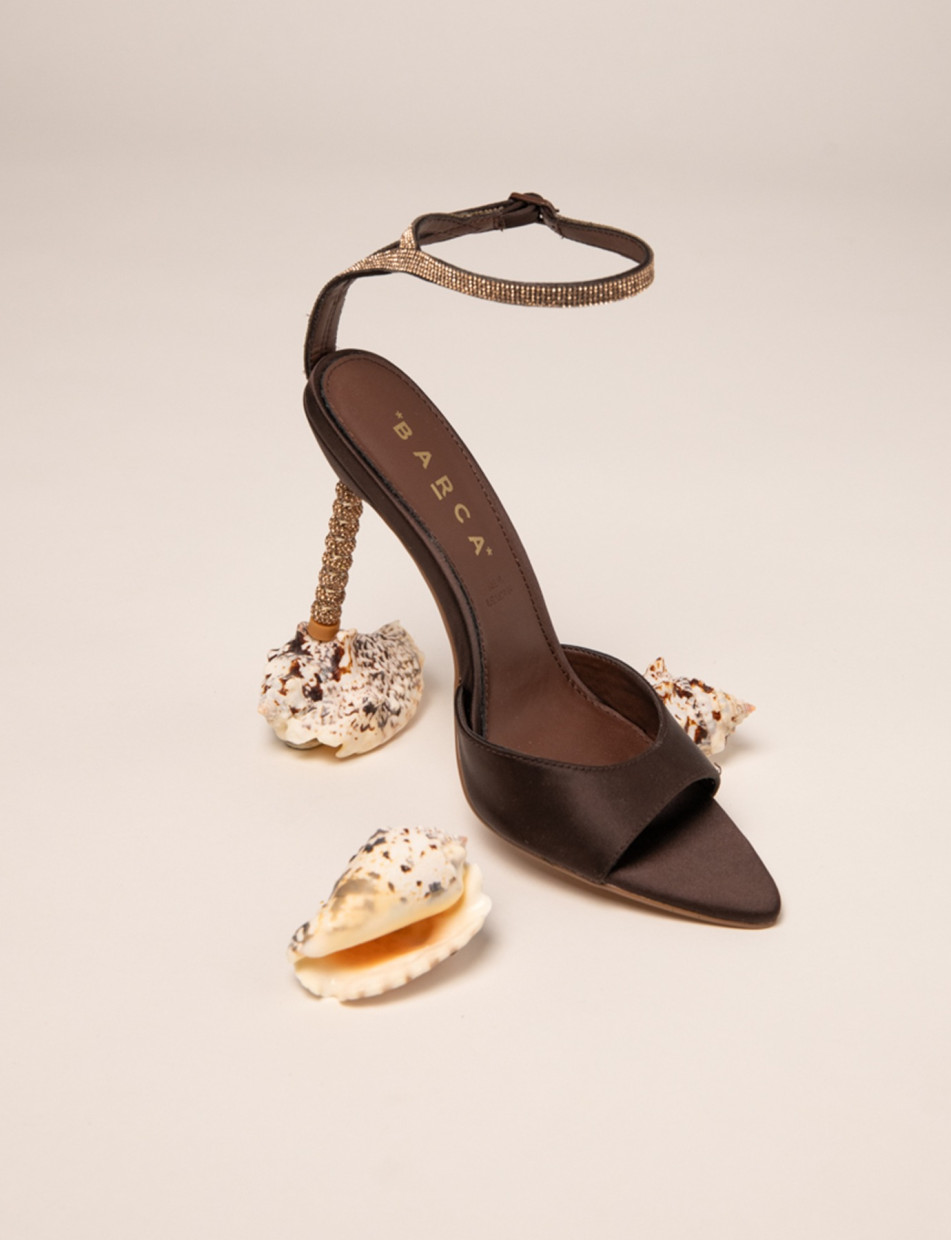 Sandalias de tacón alto tacón 9 cm marrón oscuro raso