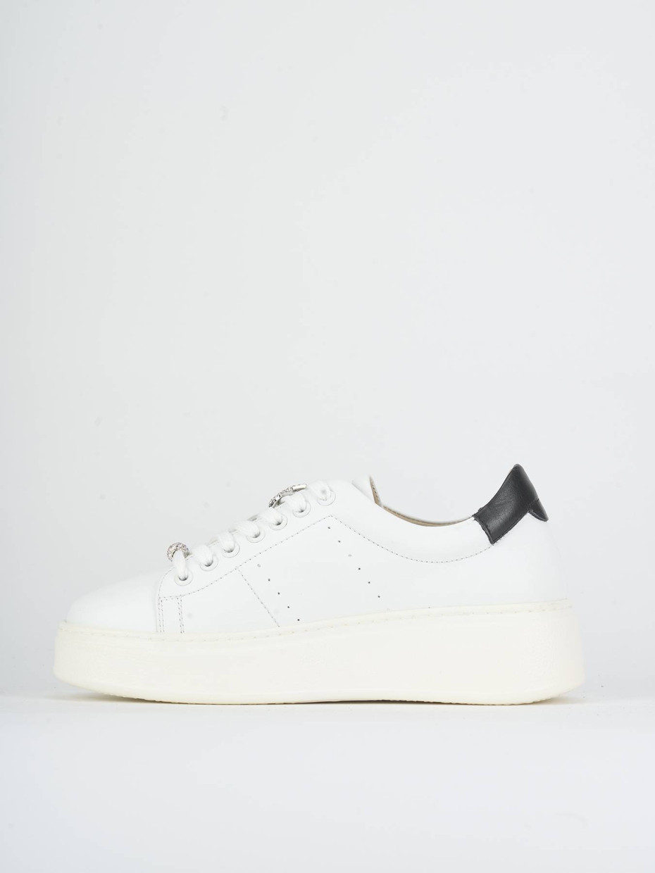 Sneakers white leather
