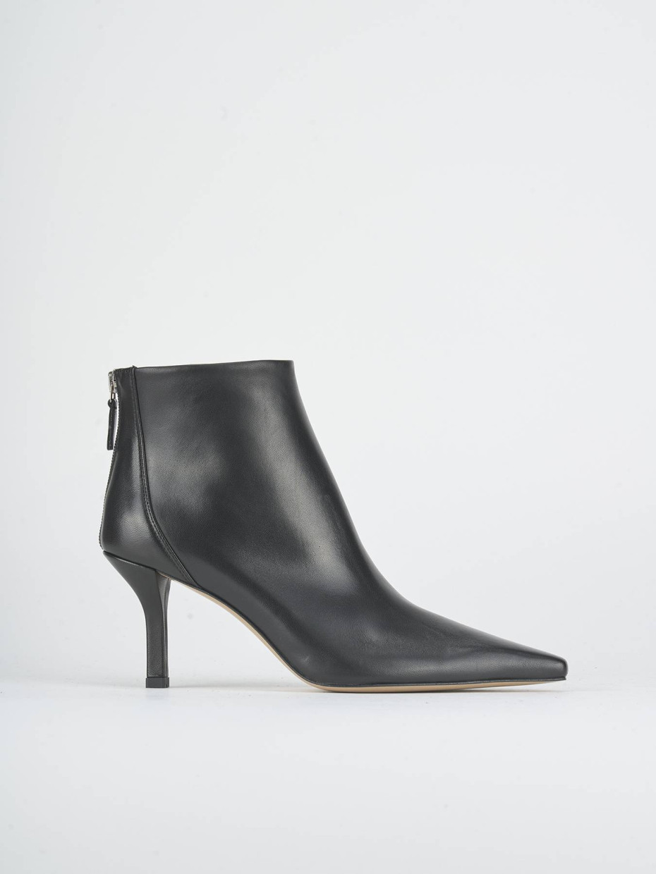 Stivaletti tacco 7cm pelle nero