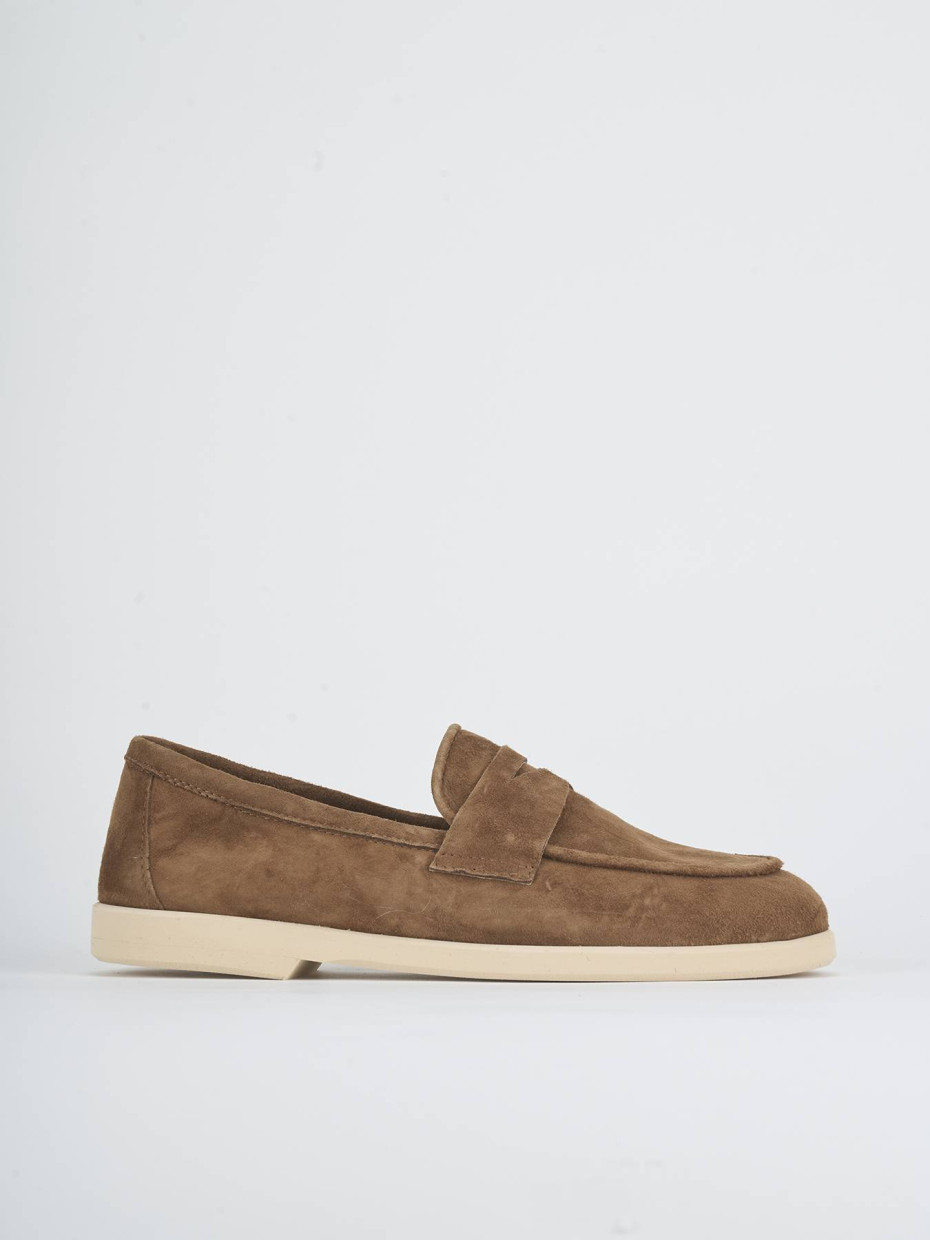 Mocasines tacón 1 cm marrón ante