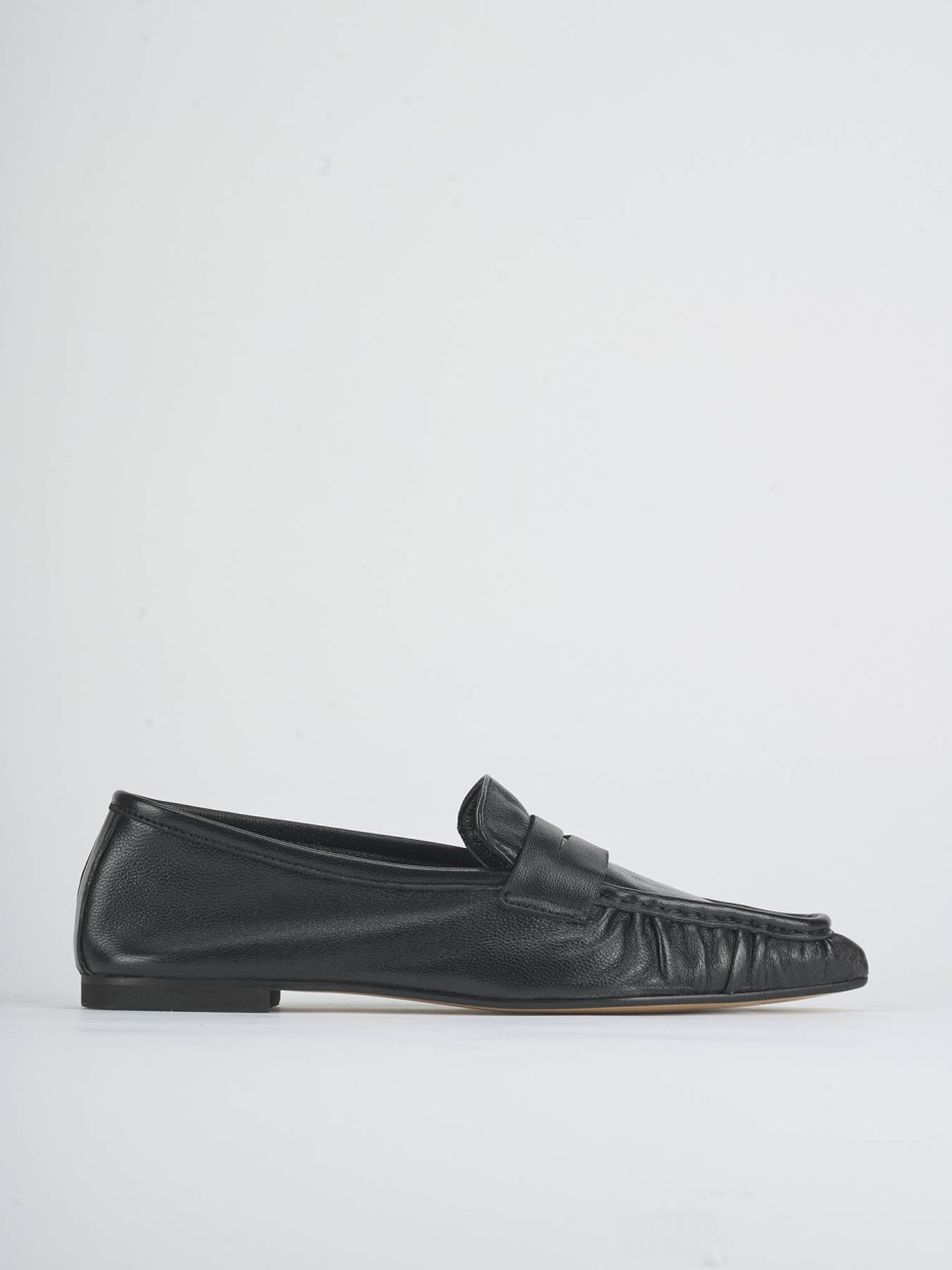 Mocassini tacco 1cm pelle nero