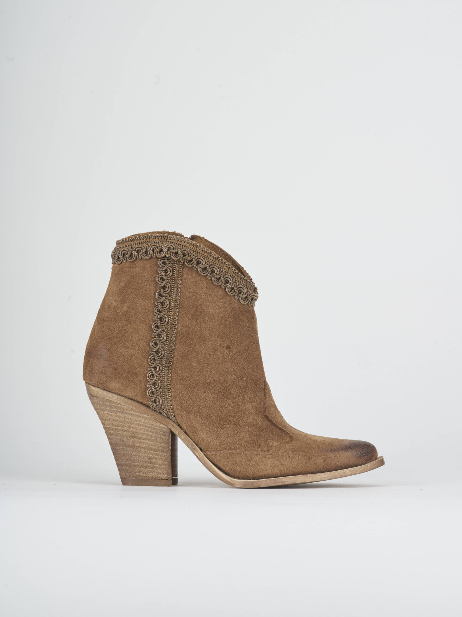 Stivaletti tacco 7cm camoscio marrone