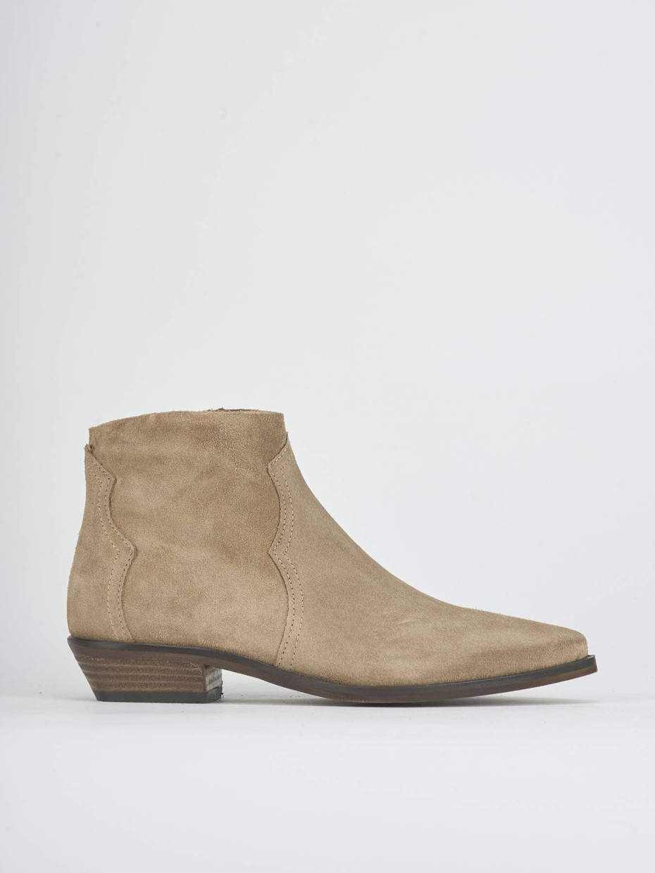 Stivaletti tacco 2cm camoscio marrone