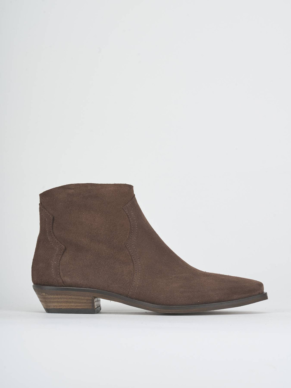 Stivaletti tacco 2cm camoscio testa