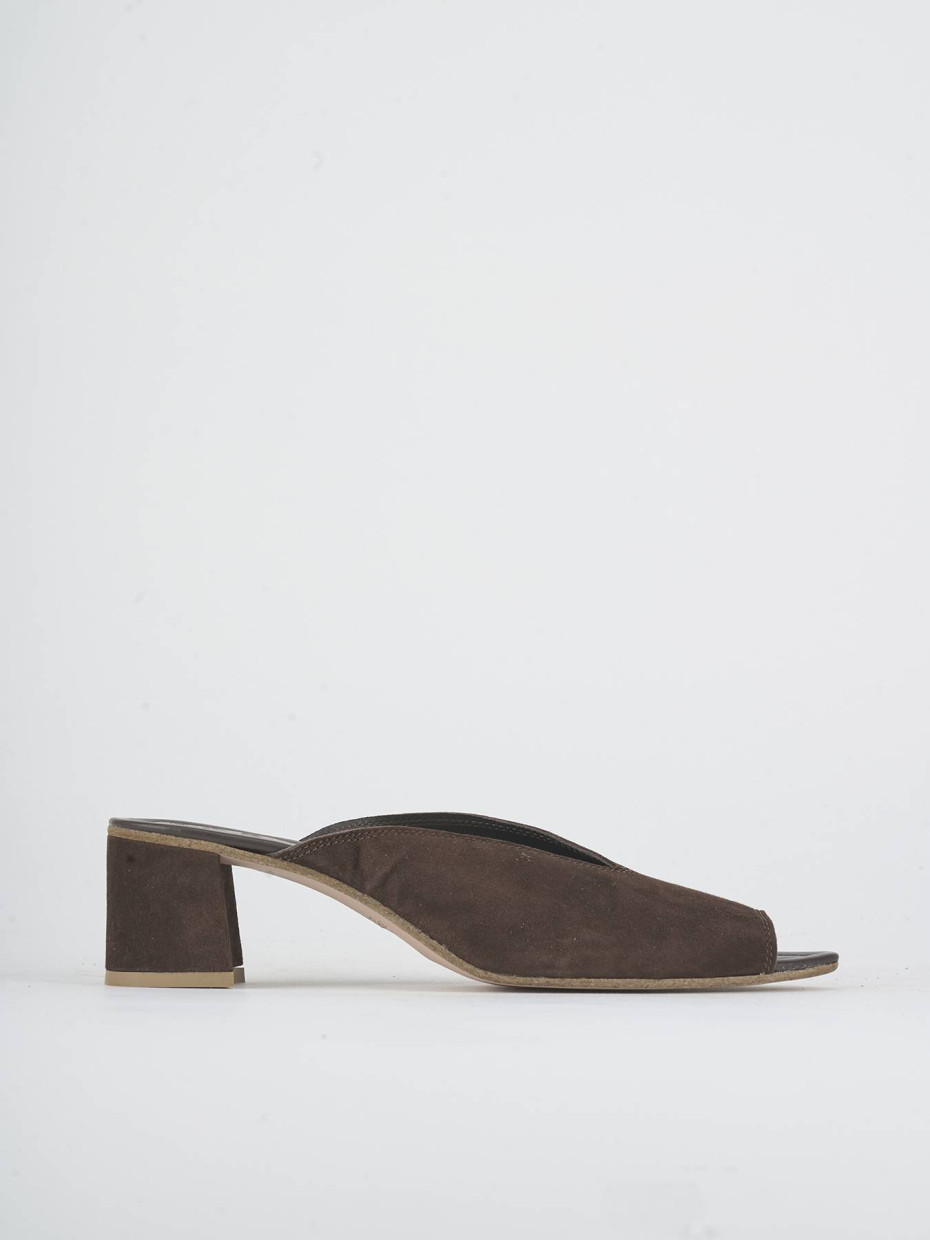 Mules tacón 5 cm marrón oscuro ante
