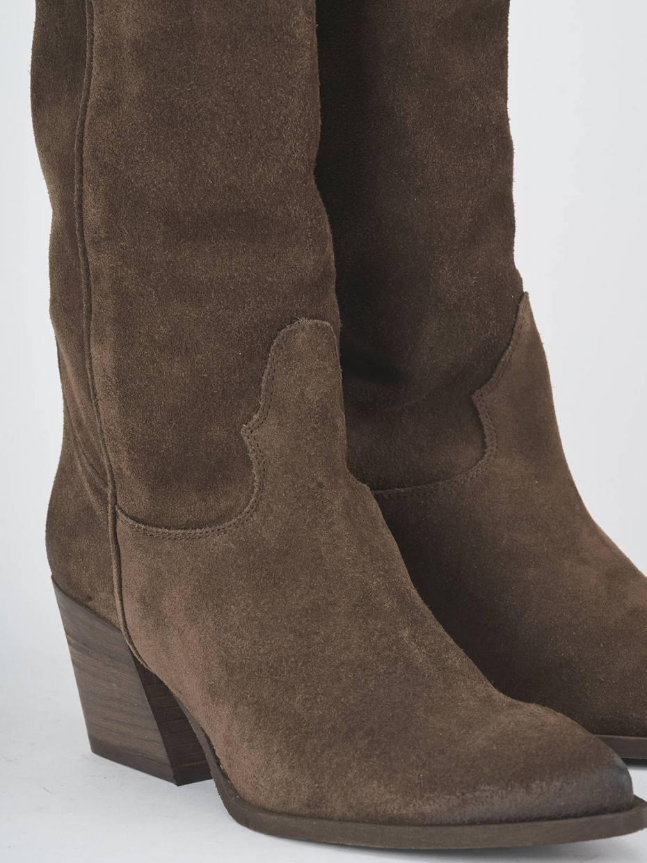 High heel boots heel 5 cm dark brown suede