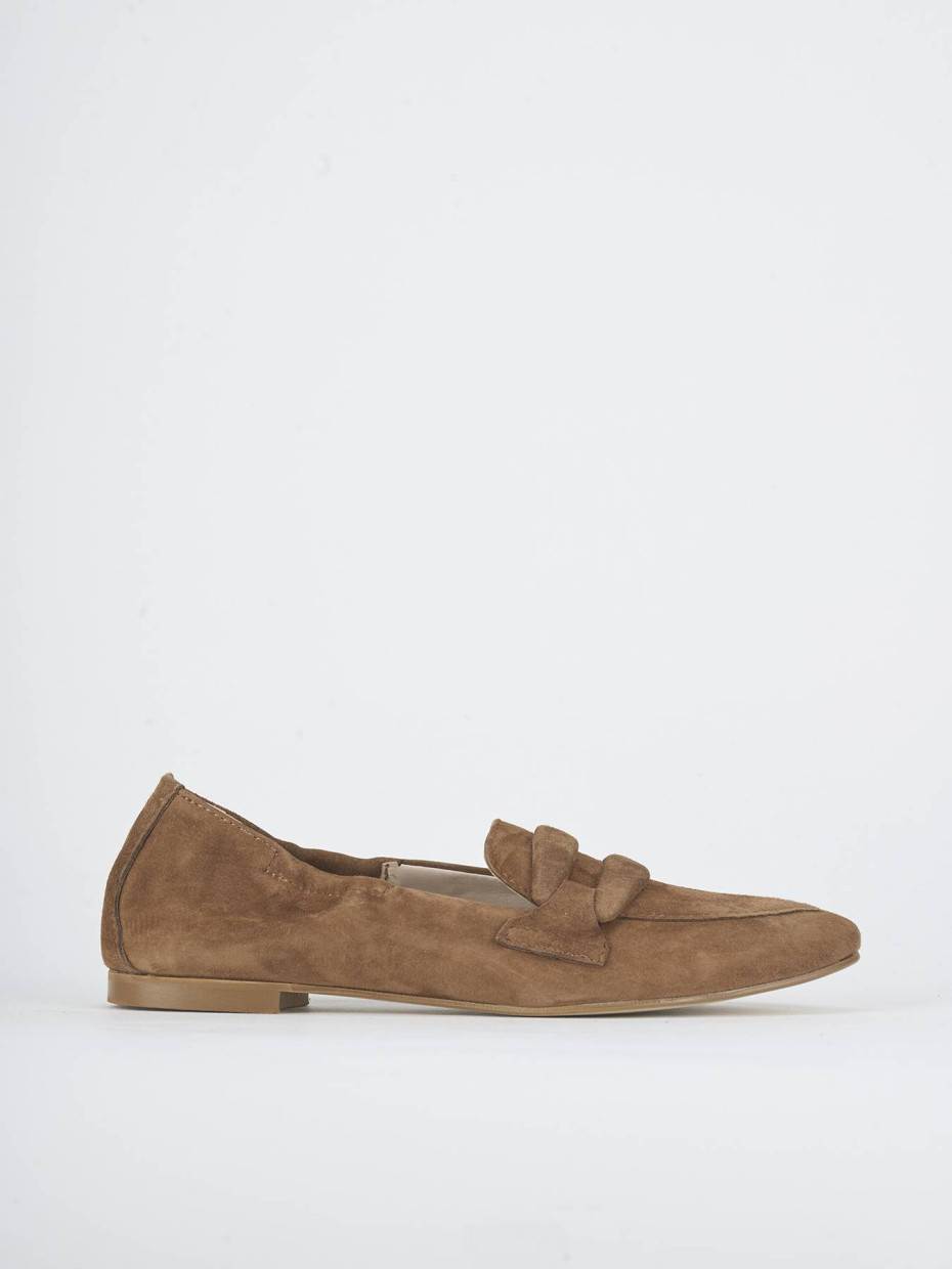 Mocasines tacón 1 cm marrón ante