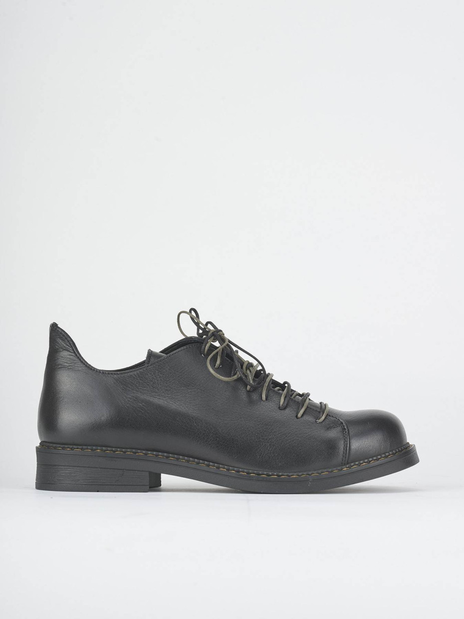 Stringate tacco 1cm pelle nero