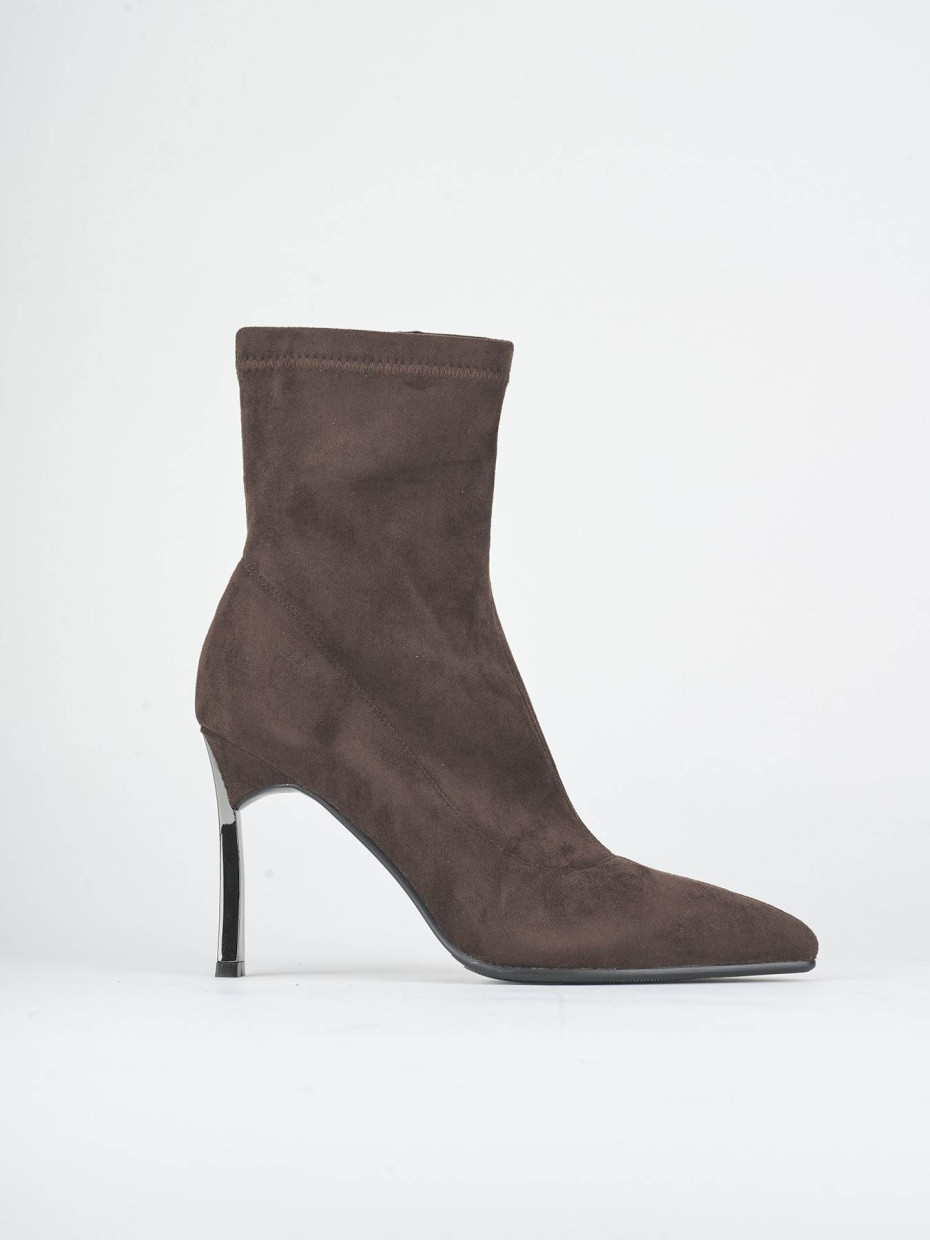 High heel ankle boots heel 10 cm dark brown susteinable suede
