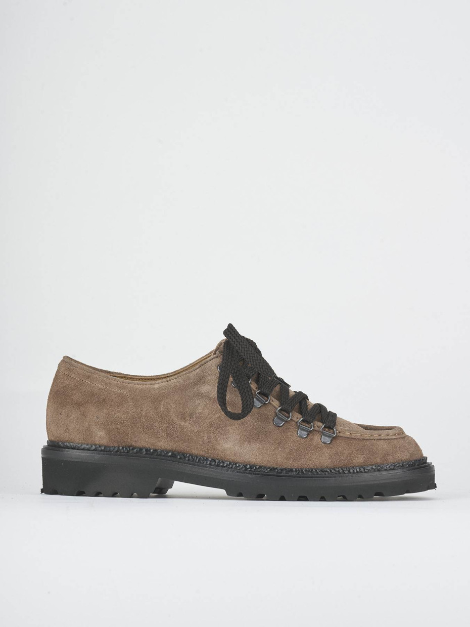 Lace-up shoes beige suede