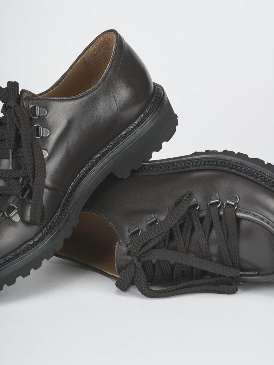 Lace-up shoes dark brown leather