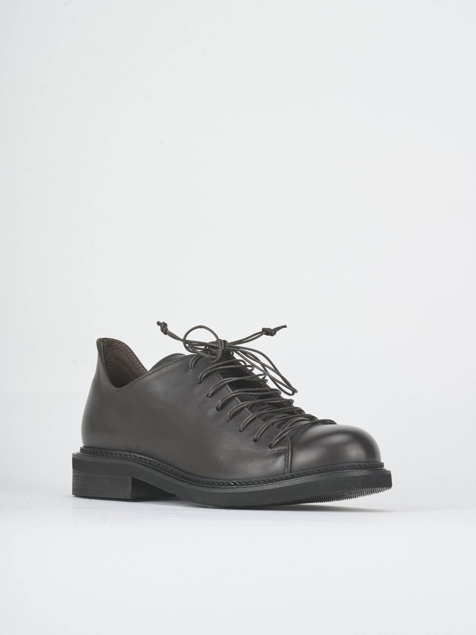 Lace-up shoes heel 2 cm dark brown leather