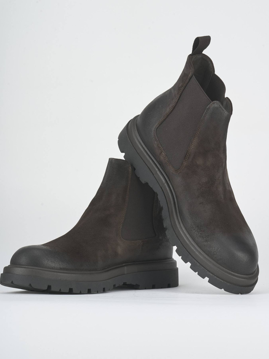 Botines marrón oscuro ante
