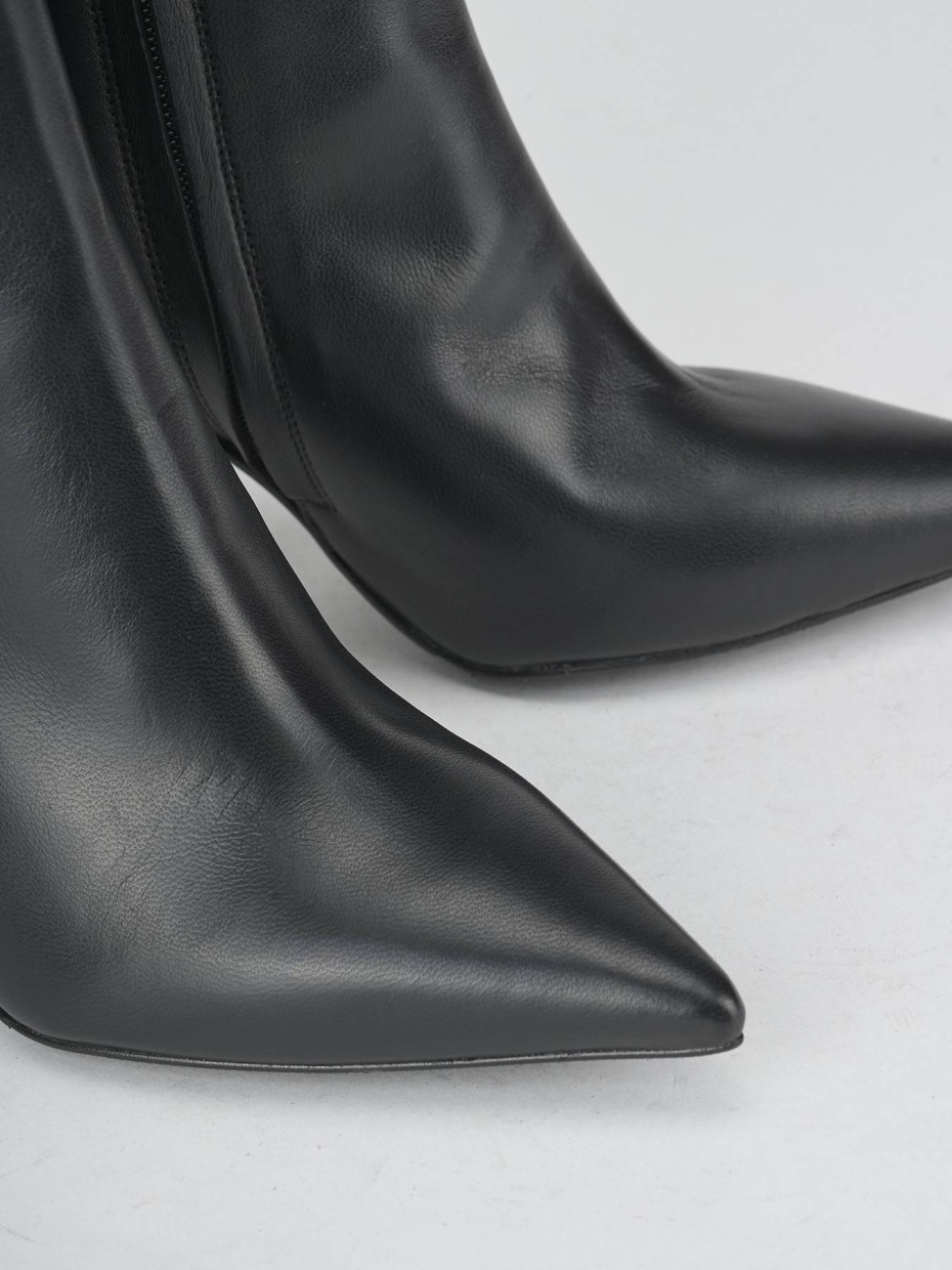 Botines de tacón alto tacón 9 cm negro cuero