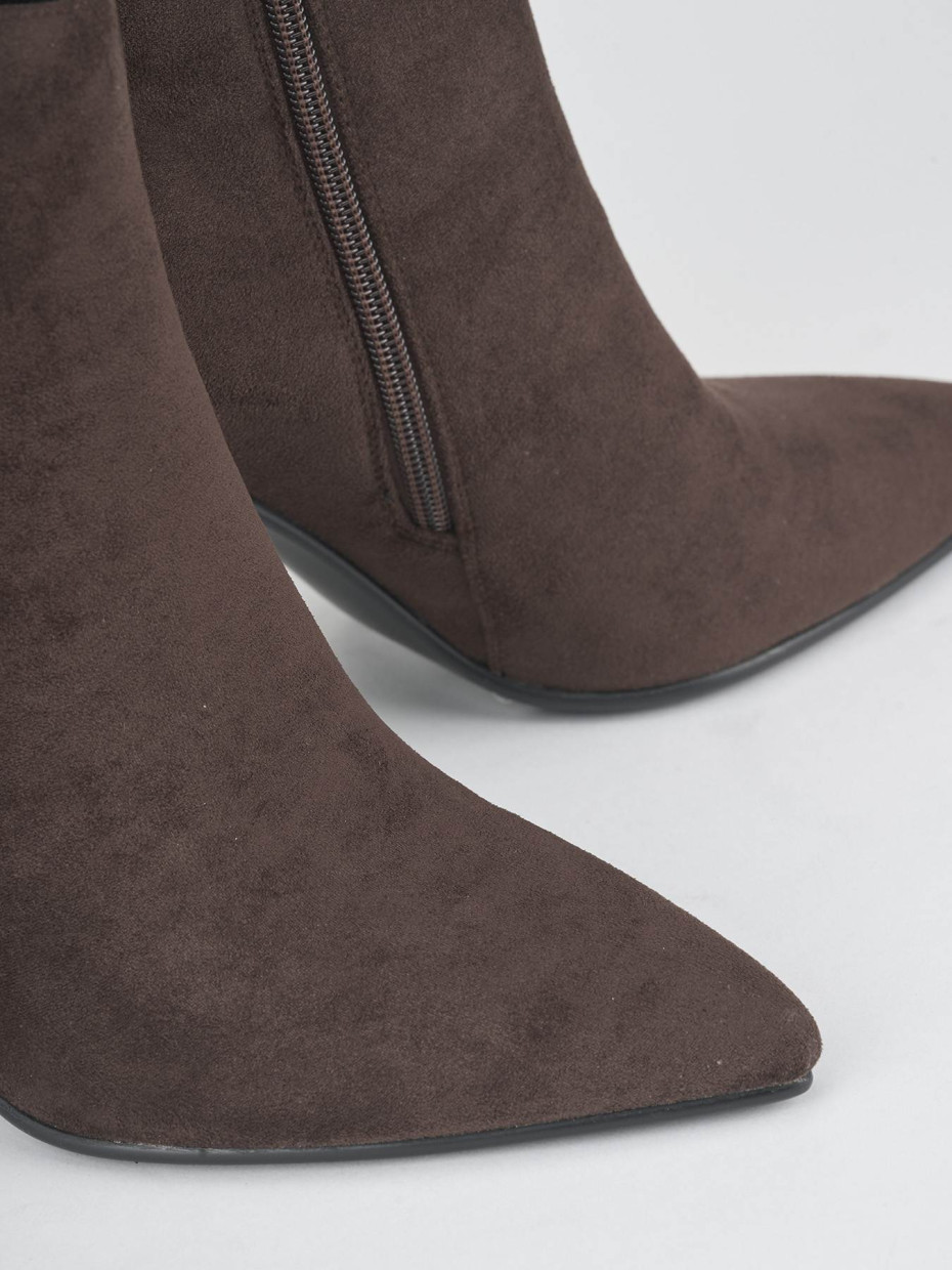 High heel ankle boots heel 9 cm dark brown susteinable suede