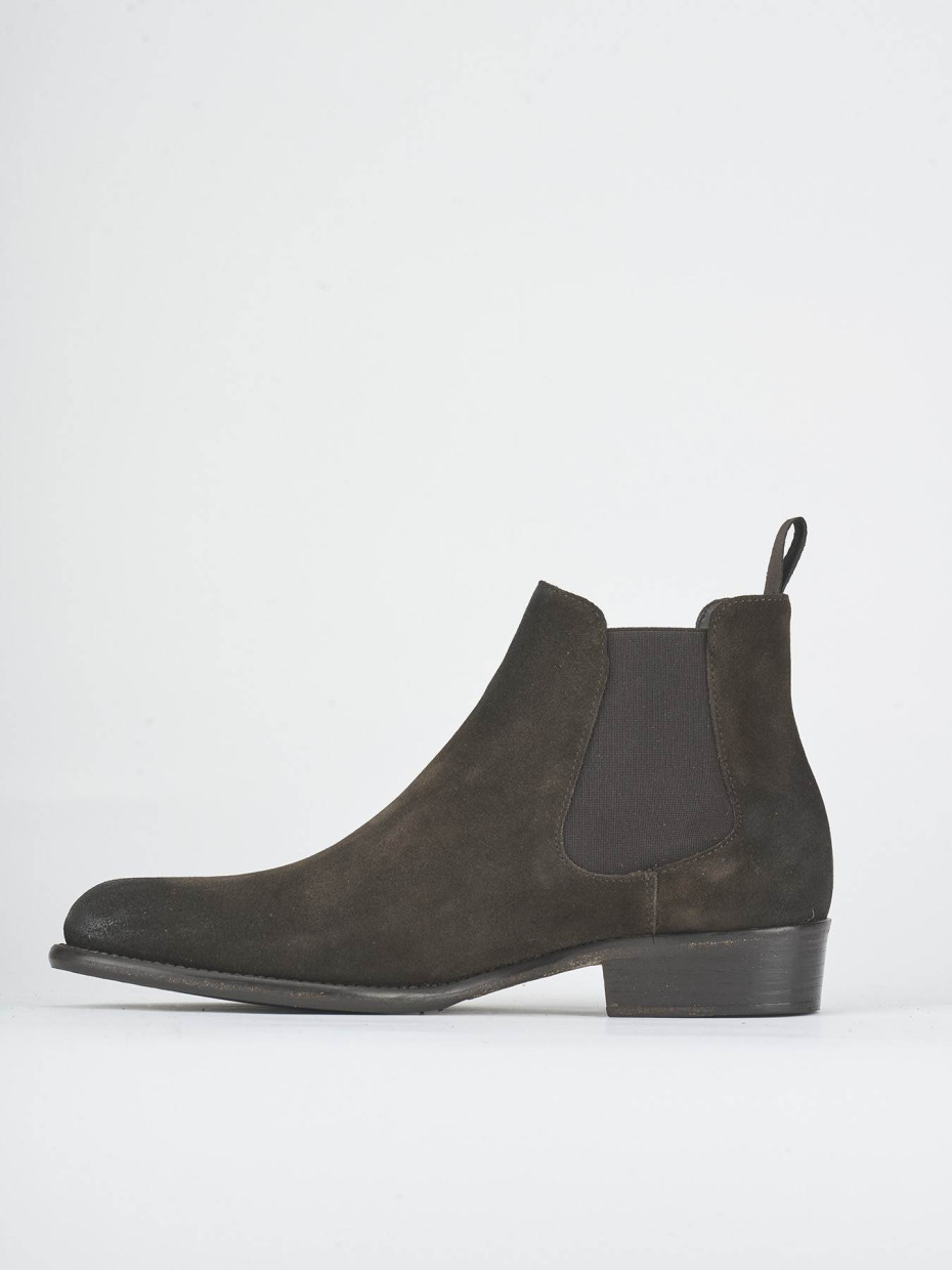 Botines marrón oscuro ante