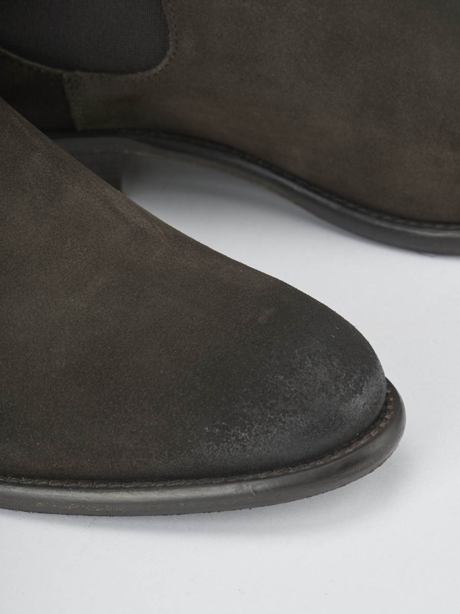 Botines marrón oscuro ante
