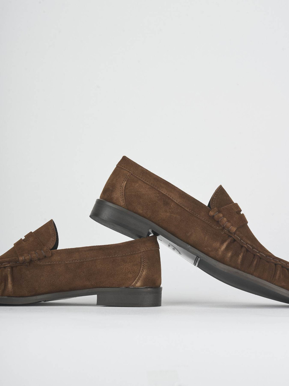 Loafers heel 1 cm brown suede