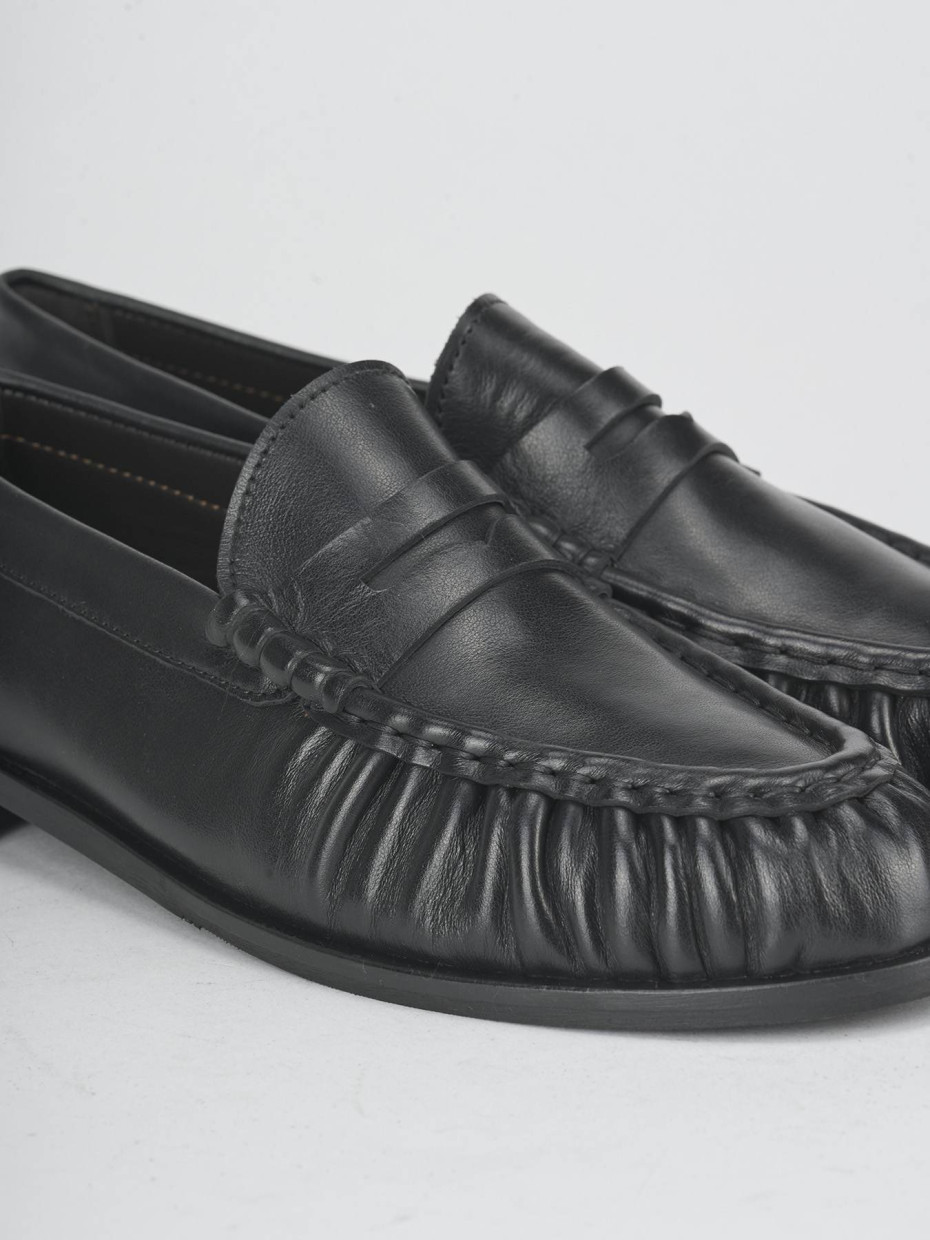 Mocassini tacco 1cm pelle nero